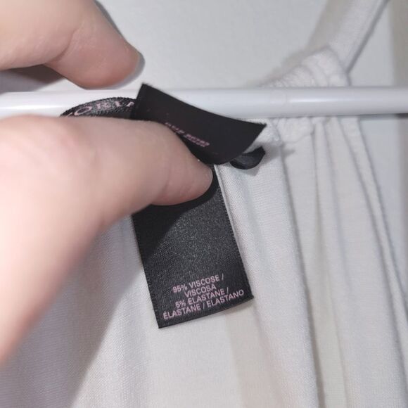 New Victoria's Secret White Ruched Fitted Dress Large - Picture 4 of 9